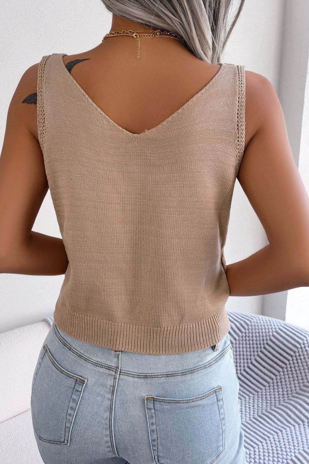 Woman's Decorative Button Mixed Knit Tank